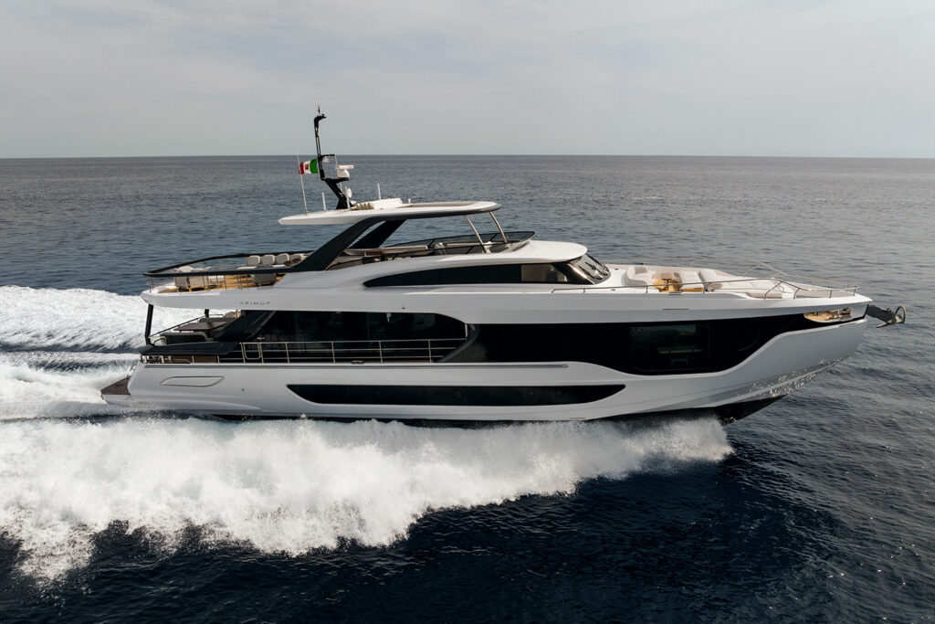 AZIMUT GRANDE 26M