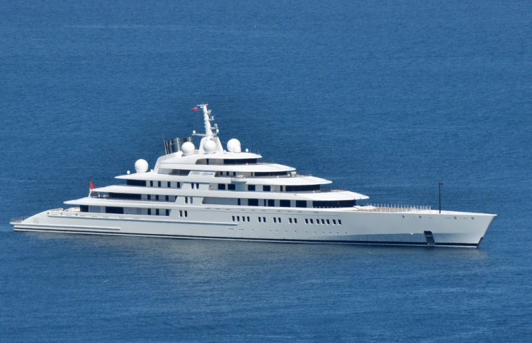 LURSSEN AZZAM