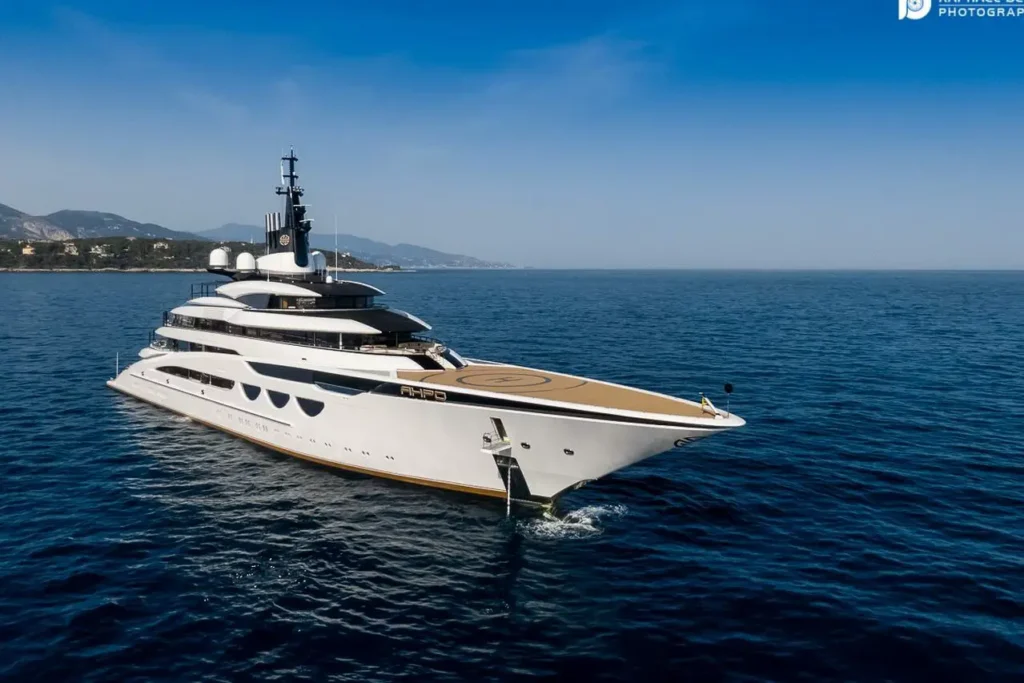 LURSSEN LADY JORGIA (EX AHPO)