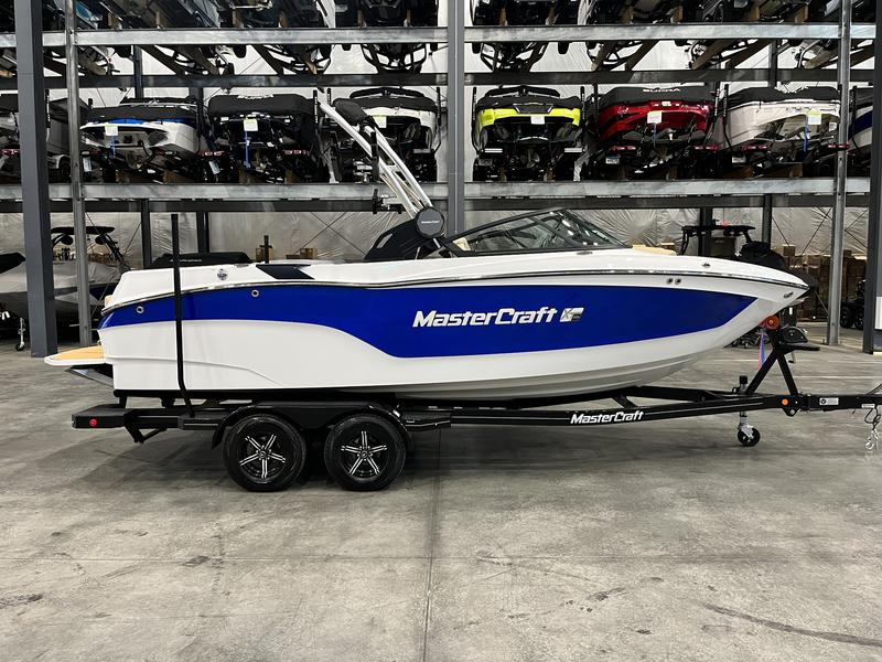 MasterCraft XT22 T