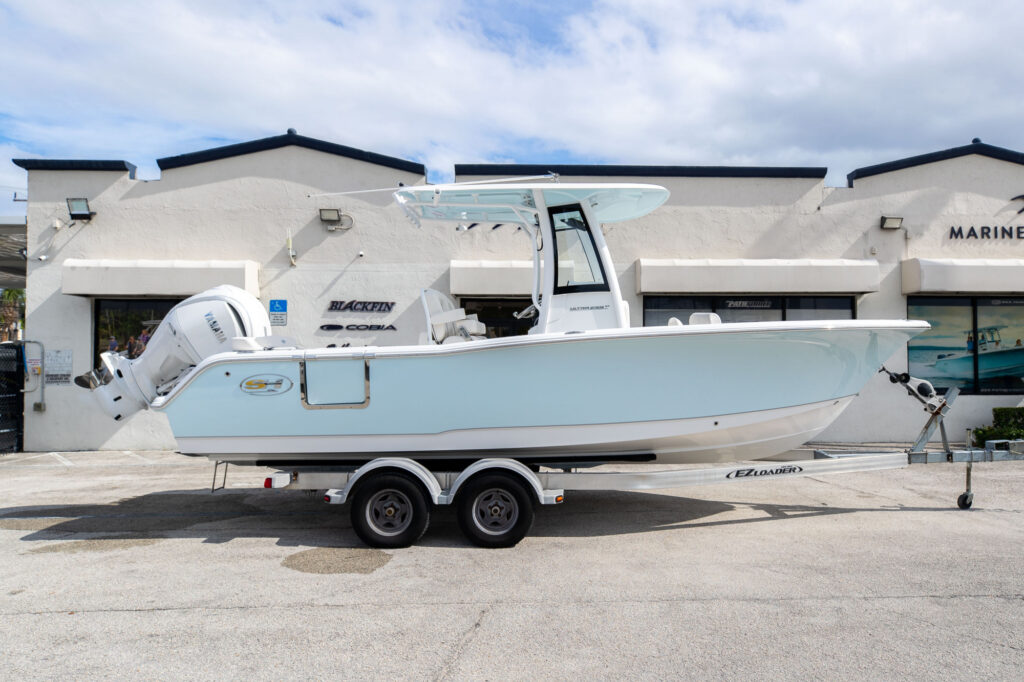 SEA HUNT ULTRA 239 SE