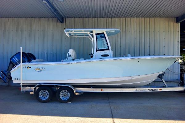 SEA HUNT ULTRA 265 SE